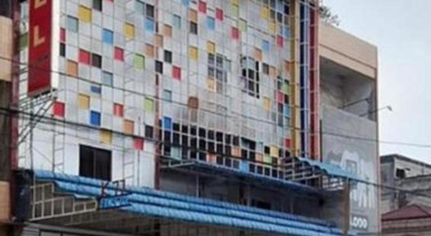 Hotel K77 Dumai Exterior photo